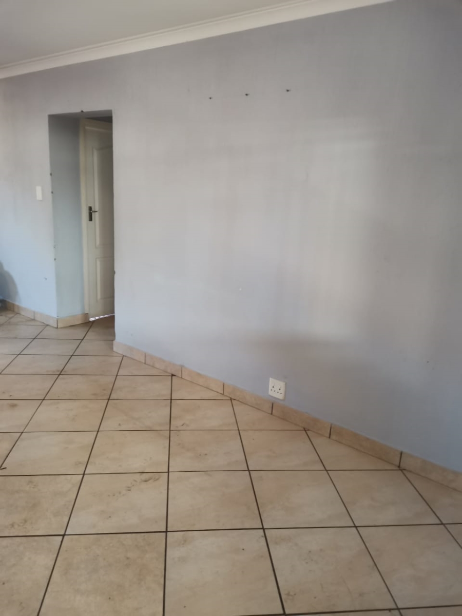 3 Bedroom Property for Sale in Vaalpark Free State